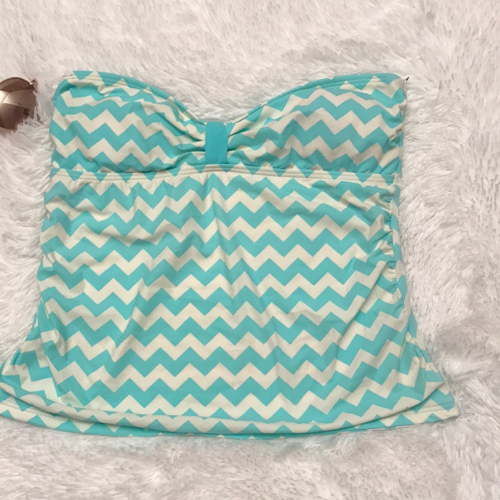 New Juicy Couture Swim Top